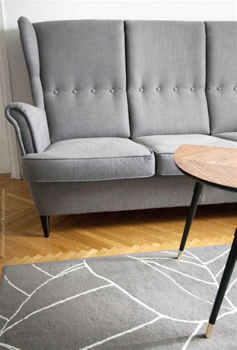 Side tables as different as night and day. New things in the living room - Ikea Strandmon three-seat ...