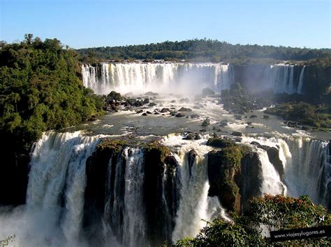 Las Cataratas De Iguazú Una Maravilla Impresionante De La Naturaleza Están En La Provincia De