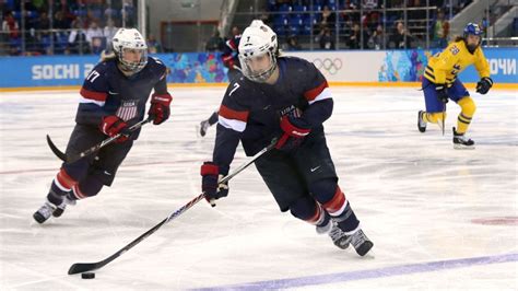 Us Womens Hockey From Fighting For Better Pay To Fighting For Gold