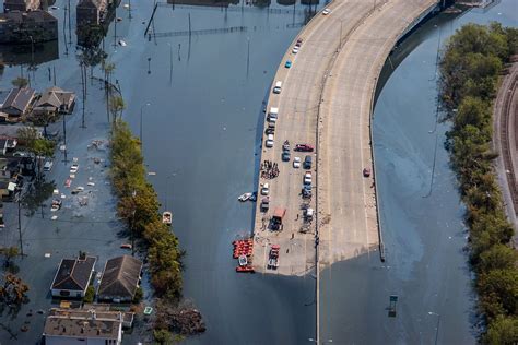 4 Photographers Devastating Images Of Hurricane Katrina 10 Years