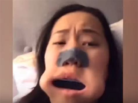 Harmonica Stuck In Mouth [video] Harmonica Gets Stuck Inside Woman S Mouth Makes Noises Every