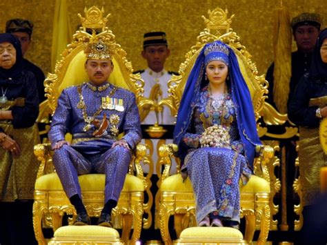 Sudah tentu ramai yang mengenali personaliti diraja dari negara brunei darussalam ini. MAJLIS KAHWINNYA DIIKTIRAF 'ASIAN WEDDING OF THE YEAR ...