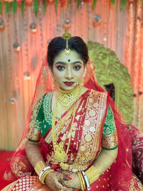 Pin By Sanjeda On Indian Bangali Brides Bengali Wedding Blouse Designs Bride