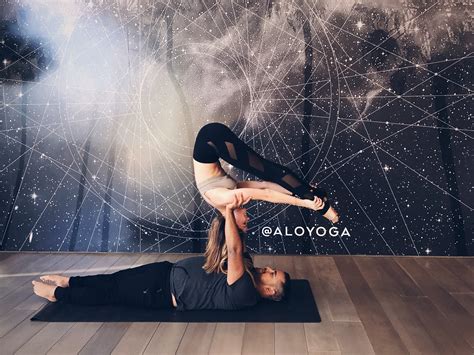 Debby Ryan Doing Yoga Twitter And Instagram 02 Gotceleb