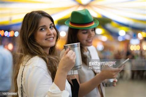 Oktoberfest Girls Photos And Premium High Res Pictures Getty Images