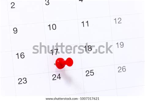 Red Push Pin On Calendar 15th Stock Photo 1007317621 Shutterstock