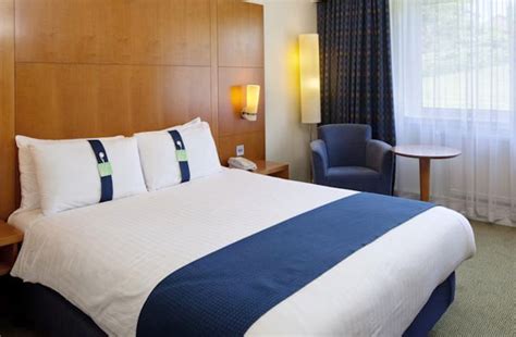 Motel chain, it has grown to be one of the world's largest hotel chains, with 1,173 active hotels and over 214,000 rentable rooms as of september 30, 2018. Holiday Inn - Hen Accommodation in Norwich | GoHen.com