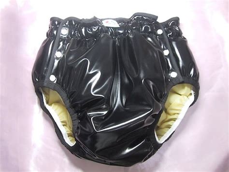 Enamel Rubber Adult Diapers For Omorashi Fetish Tokyo Kinky Sex