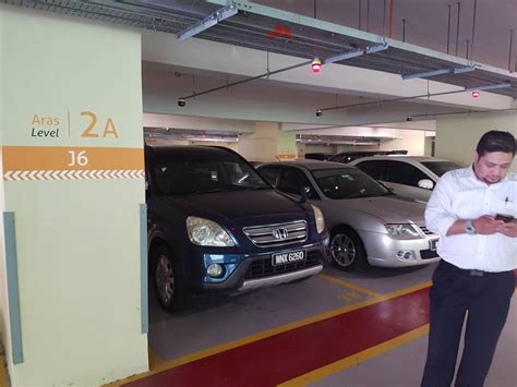 We did not find results for: Wanita Buat Laporan Polis Dakwa Kereta Hilang Di Kompleks ...