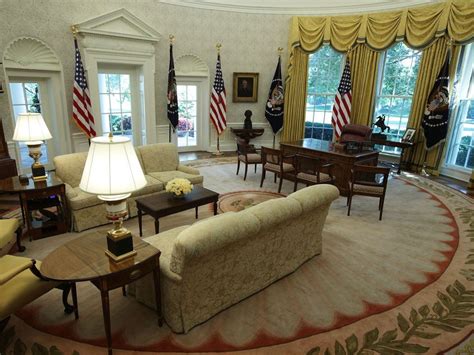 White House Tour Oval Office Rose Garden Situation Room
