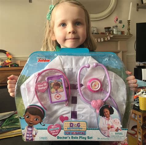 Doc McStuffins Toy Hospital Role Play Set - the-gingerbread-house.co.uk