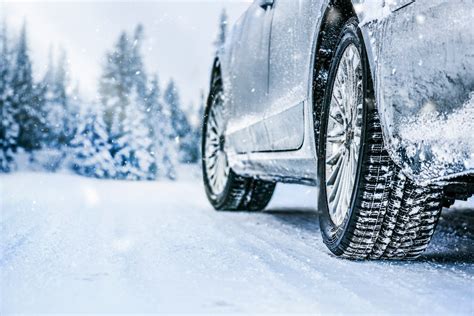 What To Keep In Your Car To Stay Safe In Cold Idaho Winter Weather