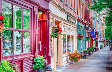 The Most Charming Small Towns In America Enjoytravel Com