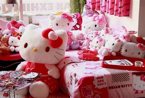 19 Sweet Hello Kitty Kids Room Décor Ideas Shelterness