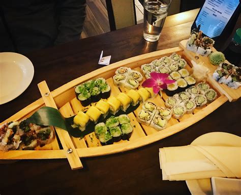 Vegan Sushi Boat Mango Wrapped Avocado Roll Cucumber Rolls Tempura