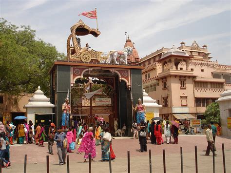 Vrindavan Mathura Iml Travel 800x600 Iml Travel Services