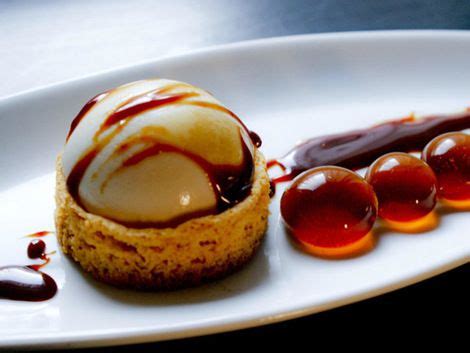 Existen multitud de recetas para cocinar postres sanos y saludables, y que cómo preparar postres, dulces, tartas y bizcochos. Los postres son ideales para la cocina molecular ...