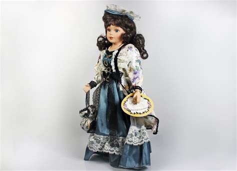 Porcelain Doll Crowne Shelley Artmark Chicago Ltd 17 Inch Doll