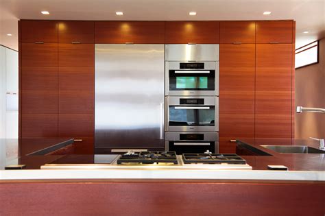 Flat Panel Kitchen Cabinet By Berkeley Mills Kitchen