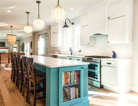 We offer stock post form counters for the kitchen, office, and bath. 2020 Color Trends: Wellborn Cabinet's Forecast | Wellborn Cabinet