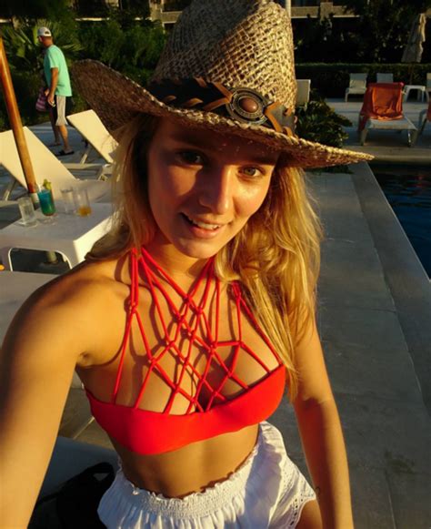 Kika Silva Encanta A Sus Seguidores Con Fotos En Bikini Tecache Cl