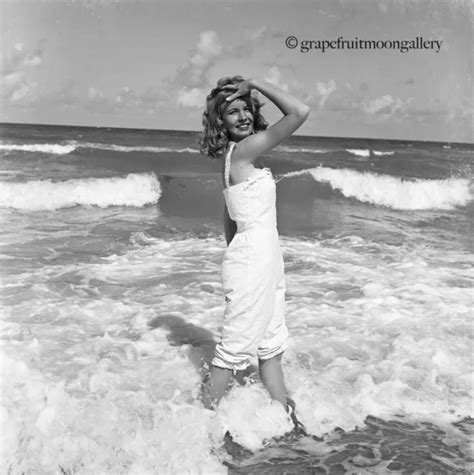 VINTAGE S BUNNY Yeager Pin Up Camera Negative Pretty Blonde Model Miami Beach