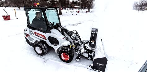 Pint Sized Power Bobcat Enters Wheel Loader Market Uk