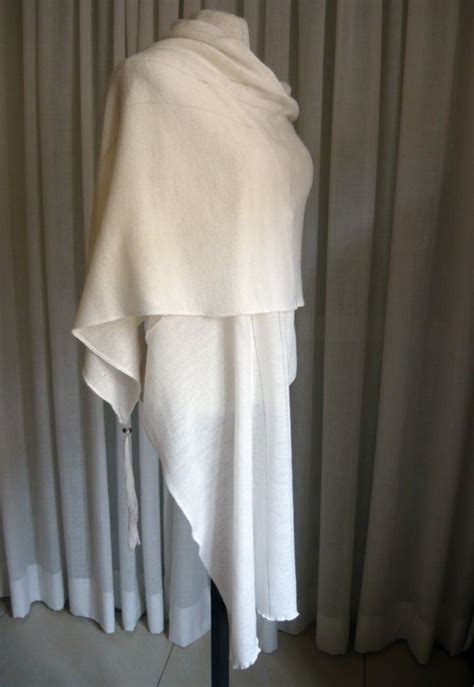Free shipping for many items! Ivory knit wool shawl/wrap with extra long beaded tassels ...