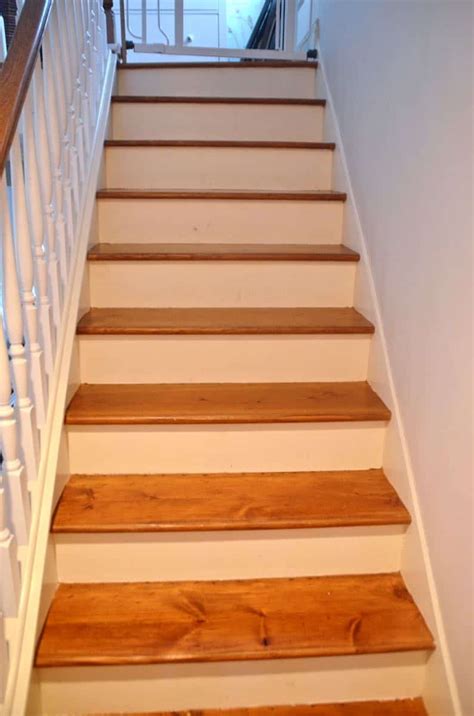 In general, most runners are about 27″ to 30″ wide. Staircase Runner For Under $50