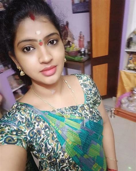 Homely Aunty College Girl House Wife Sex With Body Massage 24 Velachcheri