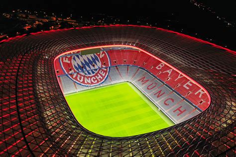 Бавария / fc bayern münchen. Zumtobel Group illuminates Allianz Arena in vibrant FC ...