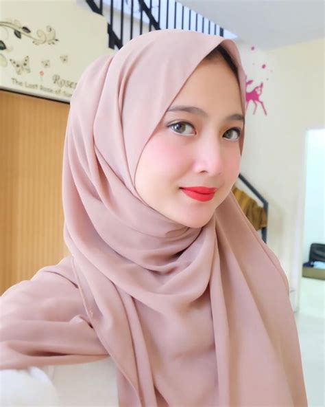Dhzxniwu0aaeygi 960×1200 Beautiful Hijab Muslim Women Hijab Modern Hijab Fashion
