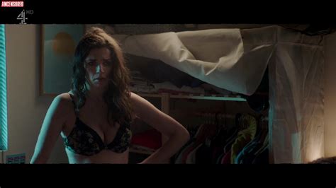 Aisling Bea Desnuda En This Way Up