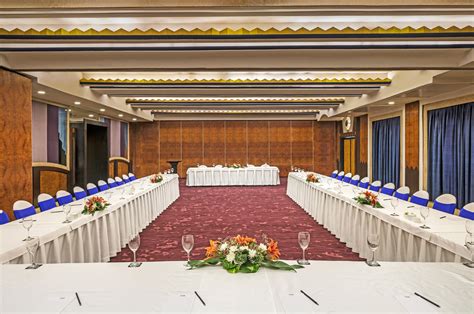 Luxury Banquet Halls The Park Kolkata India