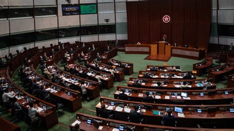 Hongkong Parlament Besiegelt Neues Wahlgesetz Tagesschaude
