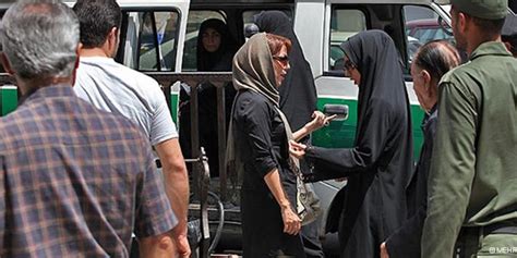 ماهنامه سپتامبر ۲۰۲۰‌ کارزارهای تحمیل حجاب اجباری برای بازداشت زنان