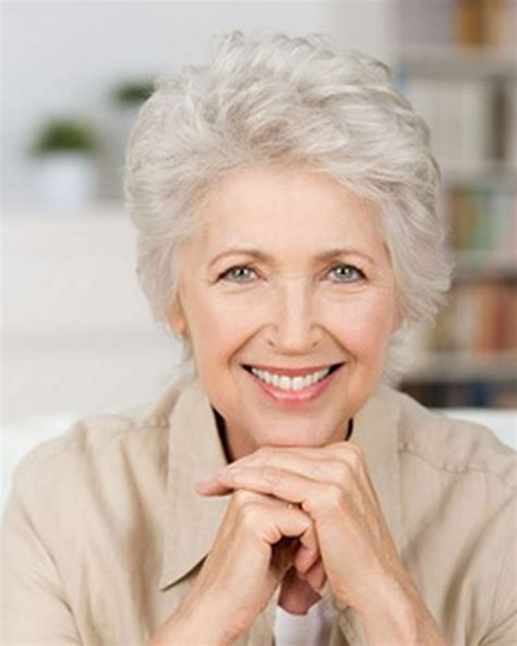 Short Haircut For Older Women And Hairstyles Over 50 To 60 For Spring