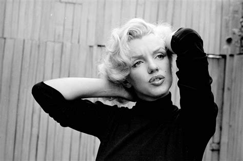 Marilyn Monroe Wallpaper Hd Fifteen Minutes With