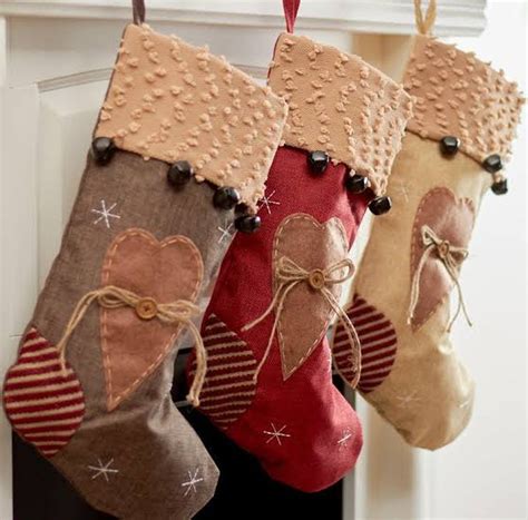 24 Easy On A Budget Diy Christmas Sock Decorations Christmas
