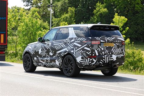 What percentage of the earth's living species exist within the. 2021 Land Rover Discovery Spied With Refresh, Probably Getting New Engines - autoevolution