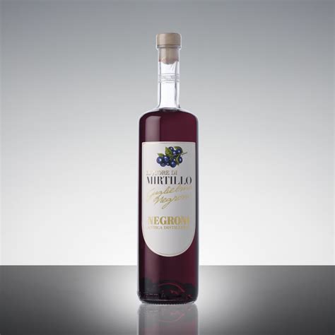 Check spelling or type a new query. Liquore di Mirtillo con frutto 25° 70cl