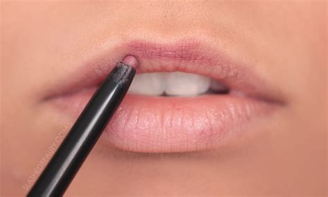 how to overdraw your lips