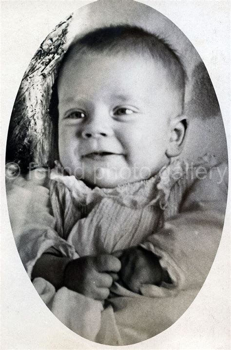 17 Best Images About Vintage Baby Photos On Pinterest Old Photos