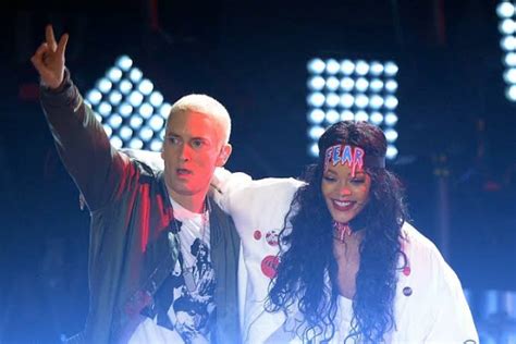 Eminem Issues Apology To Rihanna Over Chris Brown Lyric In Old Leaked Song Industry Global News24