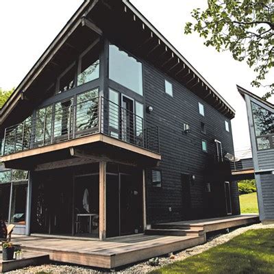 Find contemporary projector housing made with the finest materials. Projector House Faces the Lake With Style | Interior ...