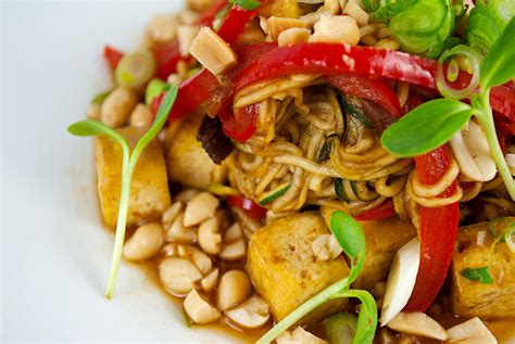 Zoodle Pad Thai Recipe Vegetarian Recipes Sbs Food