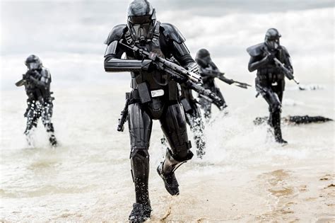 Unboxing the imperial death troopers! New ROGUE ONE Trailer, Images and Poster | The ...