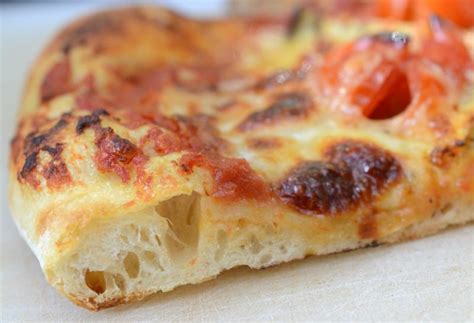 Wie man Pizzateig ohne Hefe selber macht gesunde Ernährung