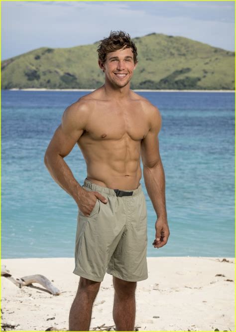 Survivor Fall Who Is The Hottest Guy Vote Now Photo