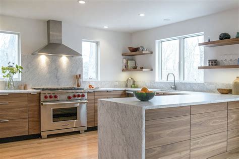 Miralis Kitchen Cabinets